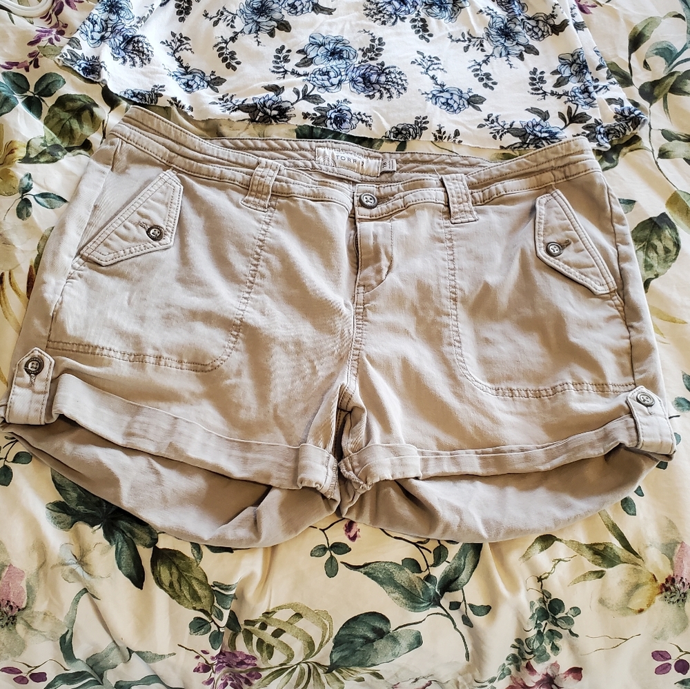 Khaki Shorts